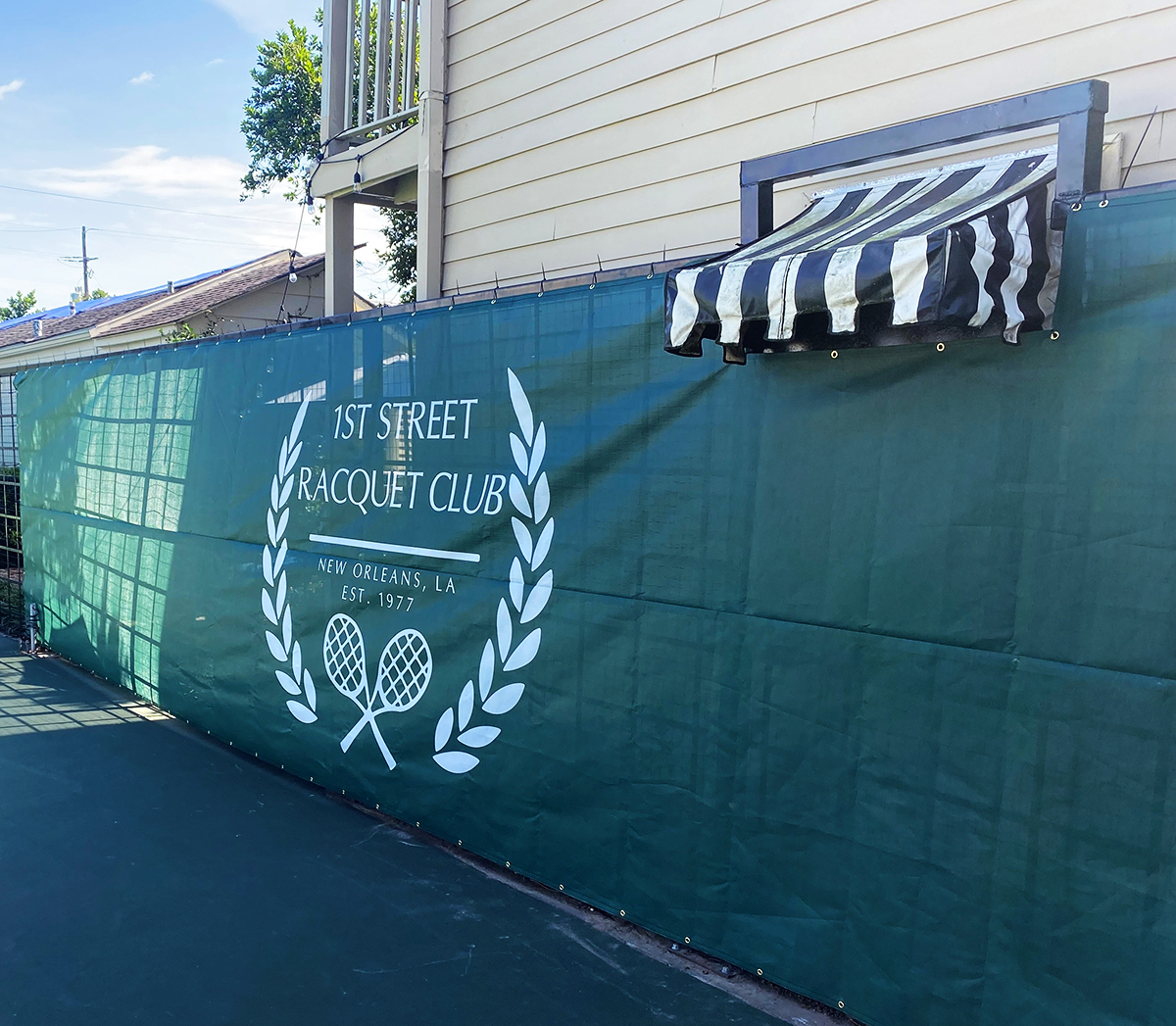 Tennis Windscreen For All Seasons